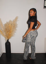 Load image into Gallery viewer, Ruched Pants Set
